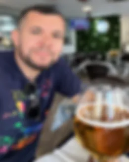 Vom Partner bereitgestelltes Porträt